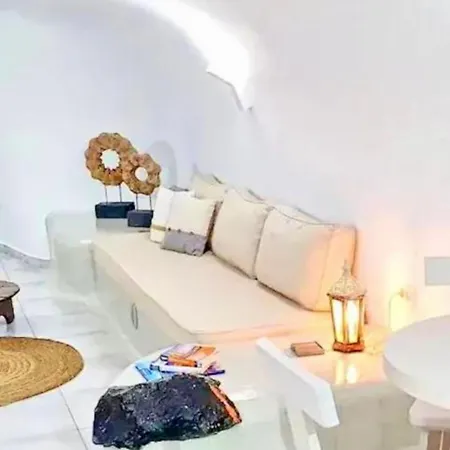 Holiday home Chic In Santorini Serenity And Style By The Sea *