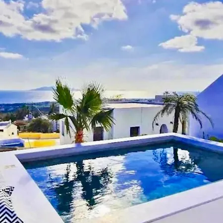 Chic In Santorini Serenity And Style By The Sea Imerovigli (Santorini)